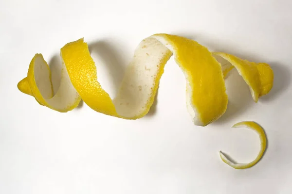 Peeling Citron Citron Torsion Sur Fond Blanc Gros Plan Limon — Photo