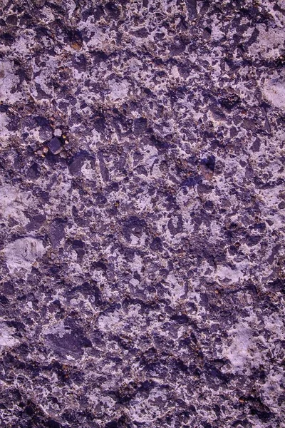 Purple Granite rock closeup background, stone texture, cracked surface — Stock Photo, Image