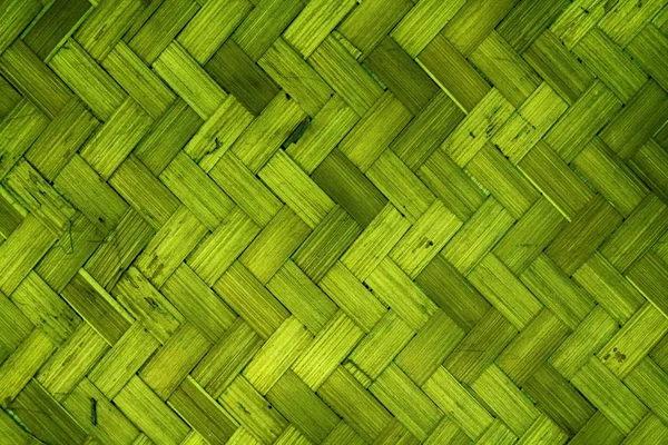寄木細工の床の緑のフラグメント。木製の背景、モバイル デバイスおよびウェブサイトのためのテクスチャ. — ストック写真