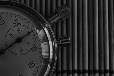 Kronometre, ahşap arka planda, değeri ölçü zaman eski saati ok dakika ikinci doğruluk Zamanlayıcı kaydı retro Vintage antikalar