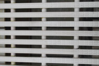 Arka plan beyaz renkli Modern plastik kesik çizgili desen çizgili köşegen dokulu,