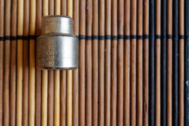 Torx soket ahşap arka plan üzerinde anahtar için anahtar yuva 9 boyutudur