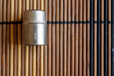 Torx soket ahşap arka plan üzerinde anahtar için anahtar yuva 11 boyutudur