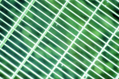 Ultra yeşil çelik yere kafes. Paslanmaz çelik doku, web sitesi veya mobil cihazlar için arka plan