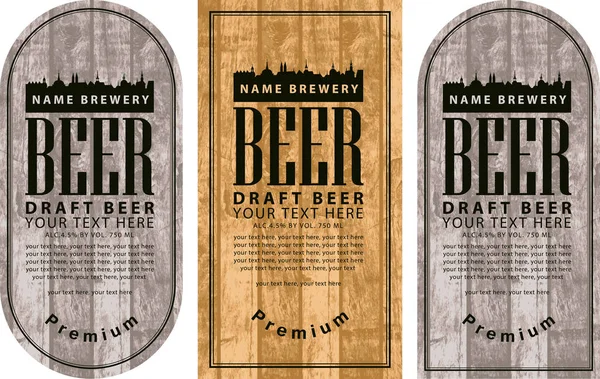 Etiqueta de cerveja com a cidade velha em fundo de madeira — Vetor de Stock