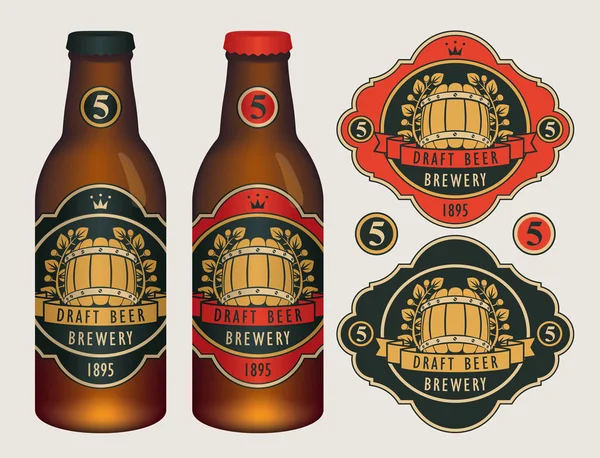 Etiquetas de cerveza vectorial para dos botellas de cerveza . — Vector de stock