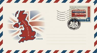 harita ve Büyük Britanya bayrağı ile zarf