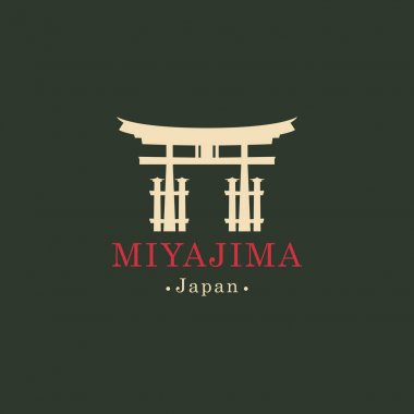 Afiş ile ritüel yakın kapı, Miyajima, Japonya