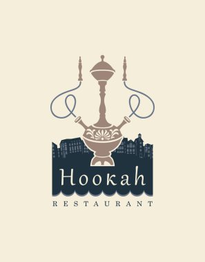 Doğu mutfağı ve nargilesi olan bir restoran ya da kafe için pankart, logo ya da kartvizit. Eski şehrin arka planında iki dumanlı nargile resmi