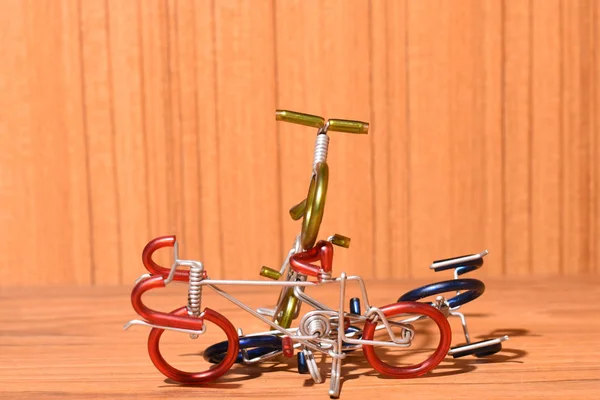 Модель Велосипеда Деревянном Полу — стоковое фото