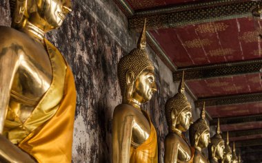 Buda heykeli / Buda / eski Tapınağı / tapınak / Tayland ve Asya Tayland /landmark