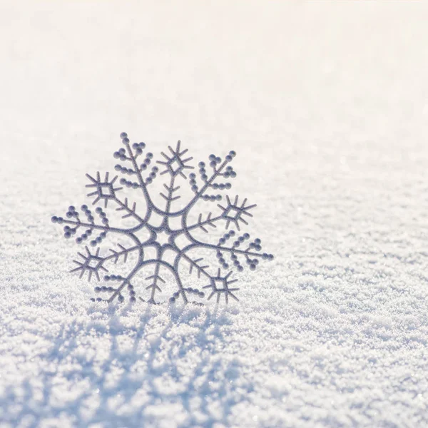 Winter square background with beautiful silver snowflake on whit — Stock Photo, Image
