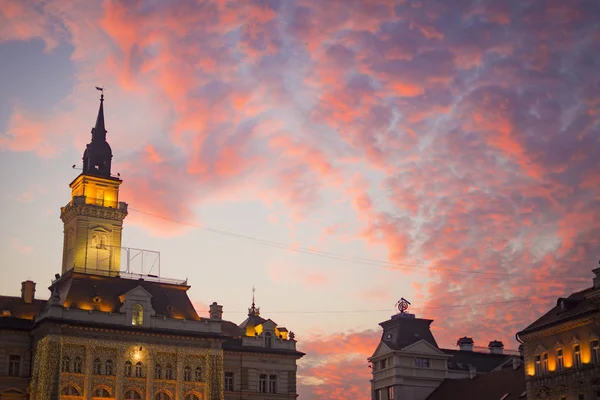 Облачное небо над Нови-Садом — стоковое фото
