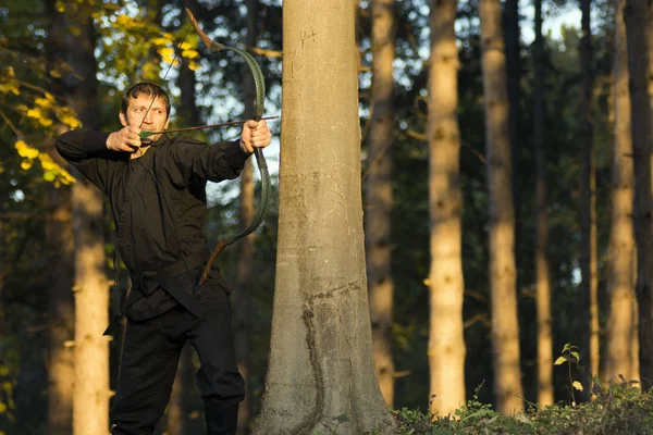 Archery in forest — Stock Photo, Image