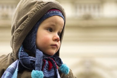 Küçük çocuk portresi