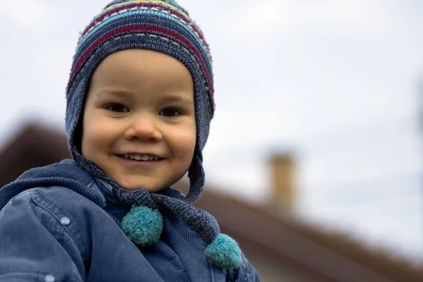 Uśmiechający się małego dziecka — Zdjęcie stockowe