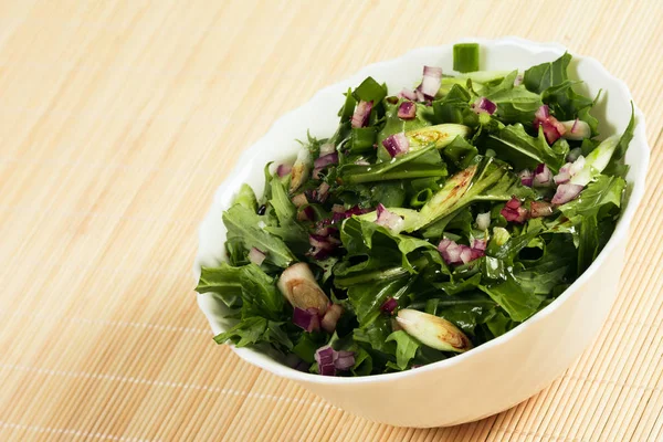 Veganer grüner Salat — Stockfoto