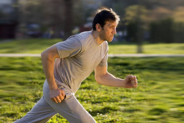 Running at the park — Stock Photo, Image