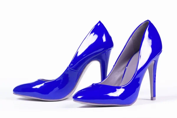 Sapatos azuis brilhantes — Fotografia de Stock