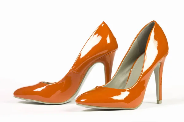 Zapatos de color naranja lacado — Foto de Stock