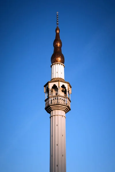 Πύργος του τζαμιού μουσουλμανική θρησκεία — Φωτογραφία Αρχείου