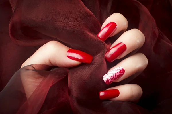 Beautiful red nails manicure — Stock Photo, Image