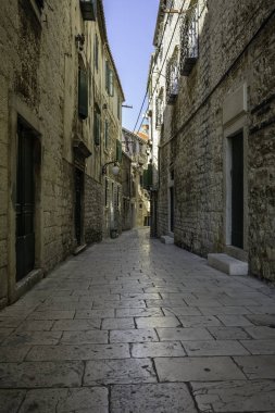 Sibenik boş eski sokak