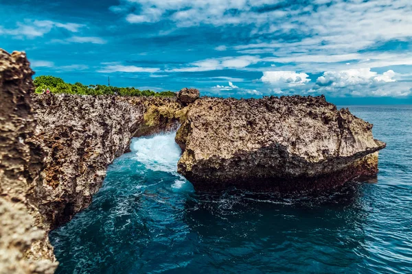 Endonezya, Bali adası: Nusa Dua, su darbe 