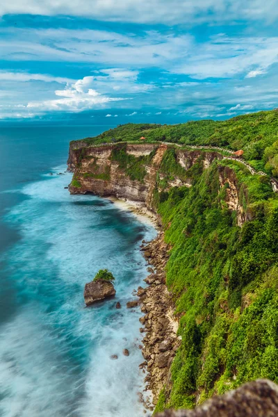 Endonezya, Bali adası: Pura Luhur Uluwatu, en iyi deniz manzarası