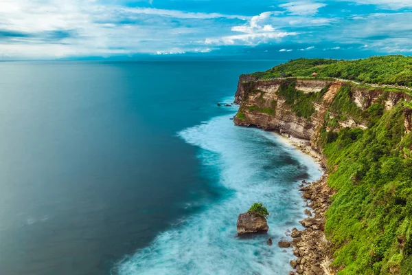 Endonezya, Bali adası: Pura Luhur Uluwatu, en iyi deniz manzarası