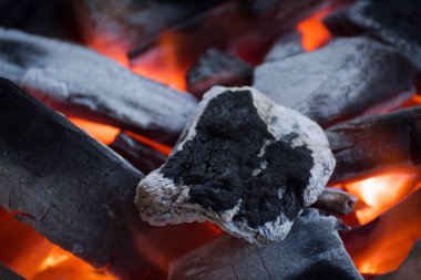 Soba yakma çok sıcak