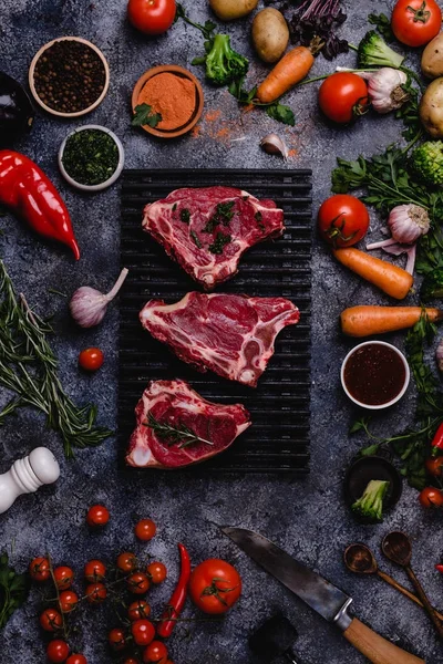 Carne e produtos hortícolas — Fotografia de Stock