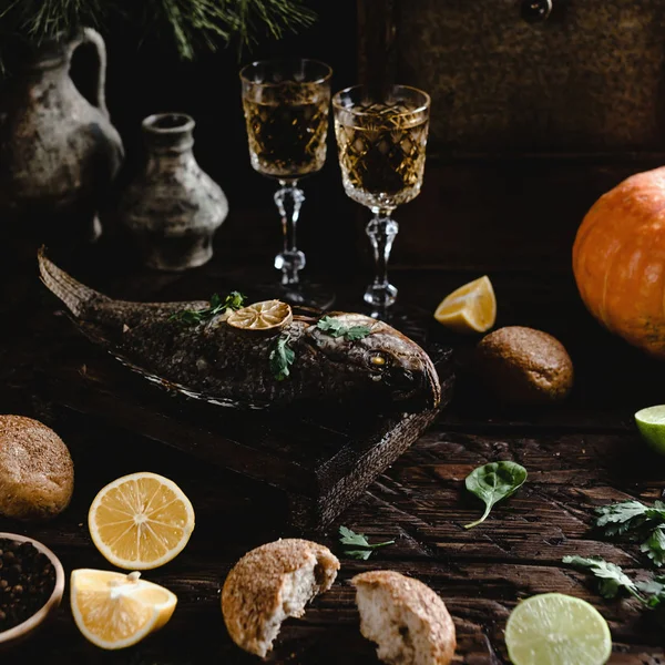 Fish with lemon — Stock Image Fish with lemon Stock Picture