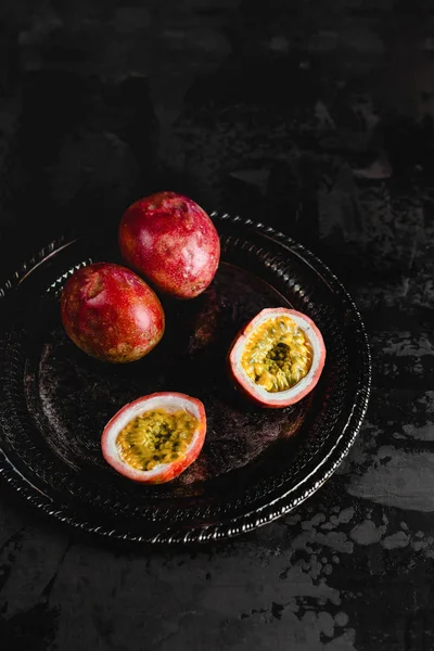 Passion fruits — Stock Photo, Image