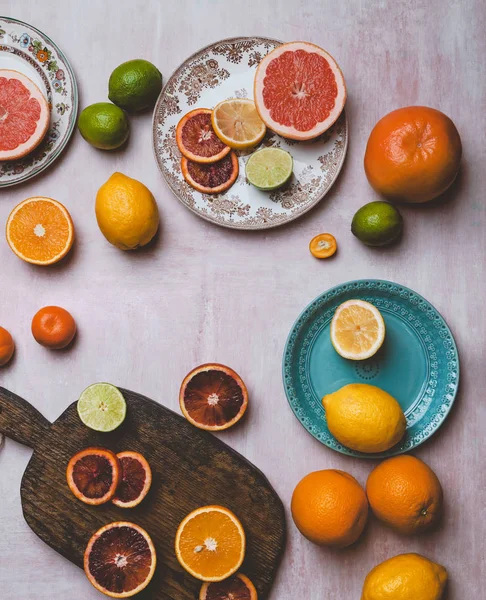 Citrus fruits — Free Stock Photo