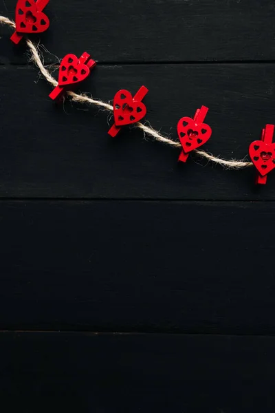 Clipuri Roșii Inimi Ziua Îndrăgostiților Background — Fotografie de stoc gratuită
