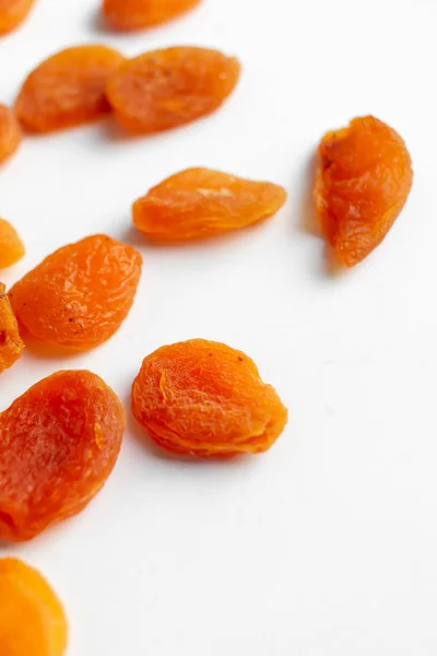 Scattered Dried Apricots White Background Food Flat Lay — Stock Photo, Image