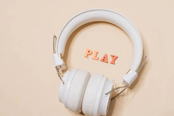 White Modern Headphones Listening Music — Stock Photo, Image