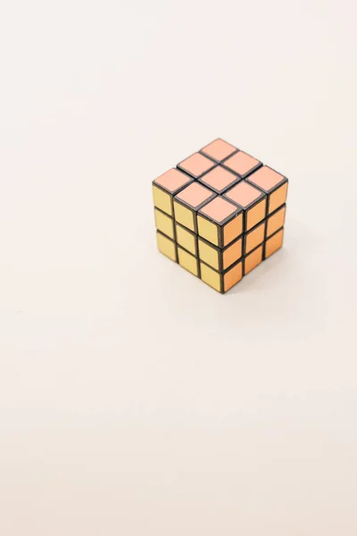 Juguete Para Niños Rubik Cube Beige — Foto de Stock