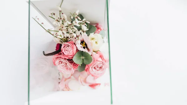 Vackra Våren Bukett Med Anbud Rosa Blommor Elegant Blommig Dekoration — Stockfoto