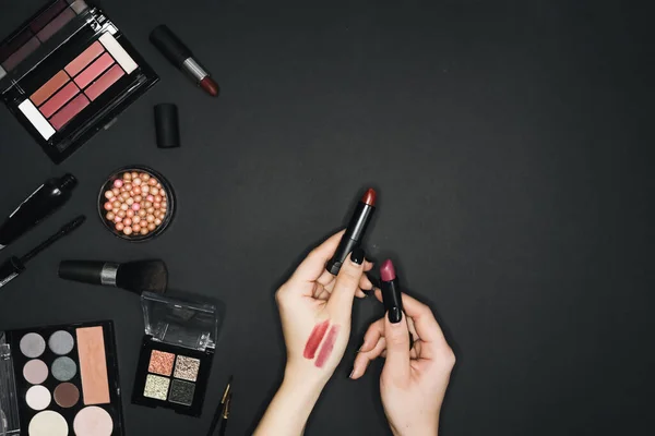 Woman Testing Lipsticks Black Background — Stock Photo, Image