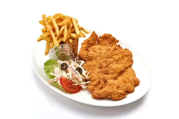 Salchicha schnitzel con patatas fritas —  Fotos de Stock