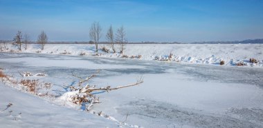 Goryn Nehri ve Çayırı Ukrayna, Rivne bölgesinde yer almaktadır..