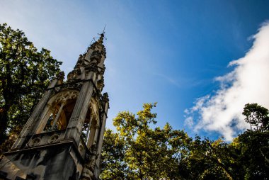 Saray ve park kompleksi Quinta de Regaleira 'nın güzel manzarası