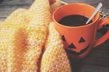 Jack o fener Cadılar Bayramı gün ile kahve 
