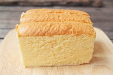 Tereyağı pasta yakın çekim 