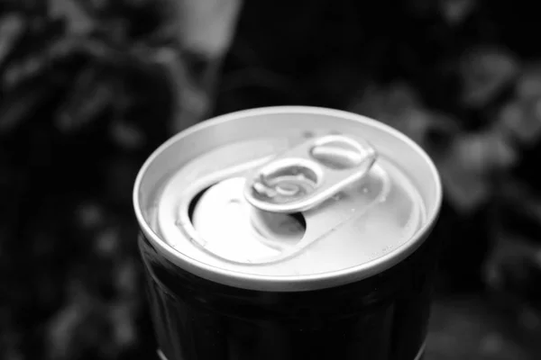 Close up of cola can — Stock Photo, Image