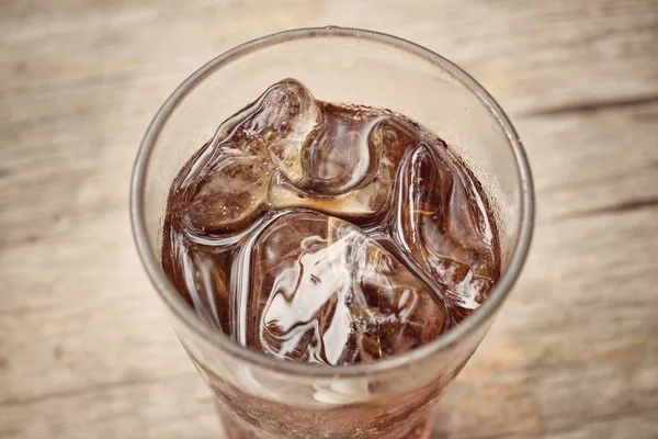 Cola with ice cubes — Stock Photo, Image