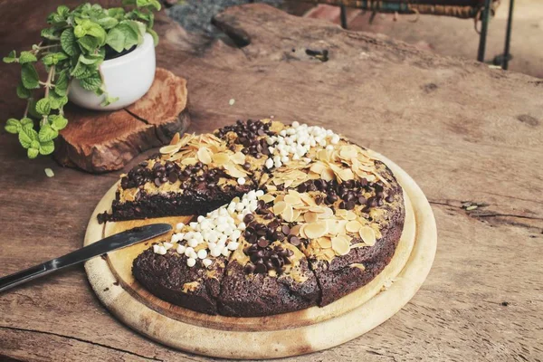 Primer plano de pastel de brownies de chocolate —  Fotos de Stock