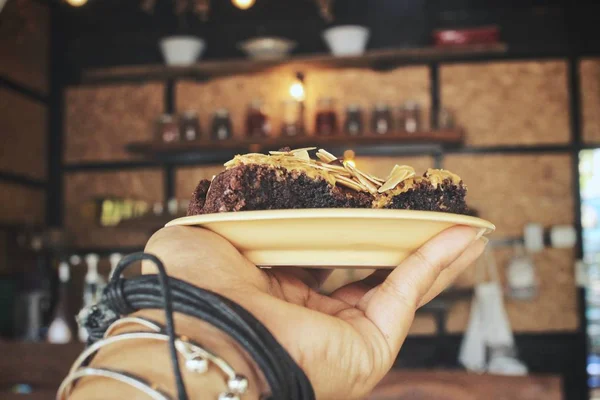 Primer plano de pastel de brownies de chocolate —  Fotos de Stock